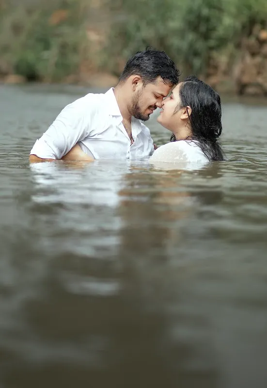 Life Light Films | Best Wedding Photography Studio | Cinematic Wedding Studio | Best Photographer In Bhubaneswar