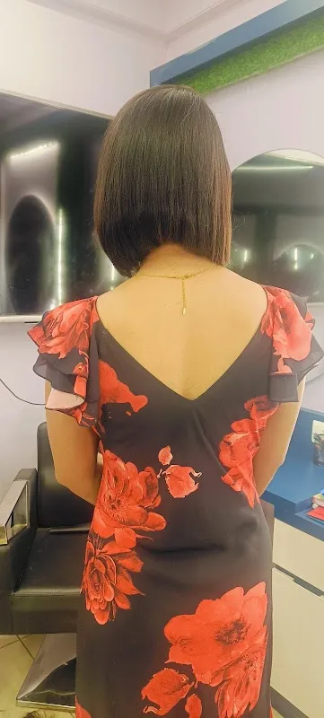 Madhvi's Makeover Studio