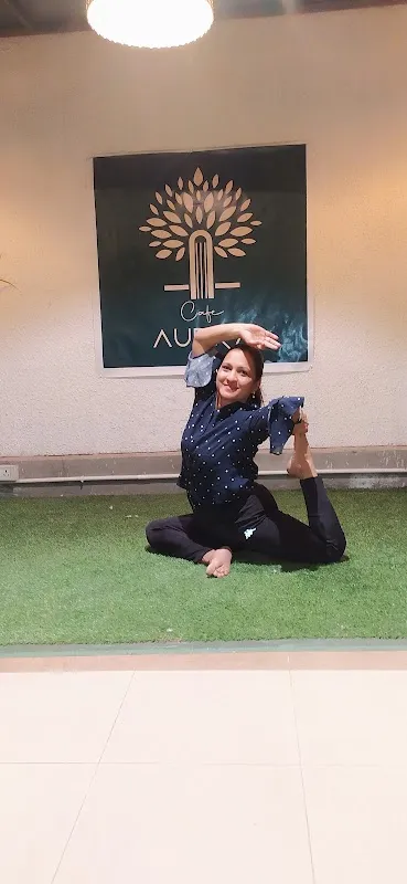 YOGIKS YOGA