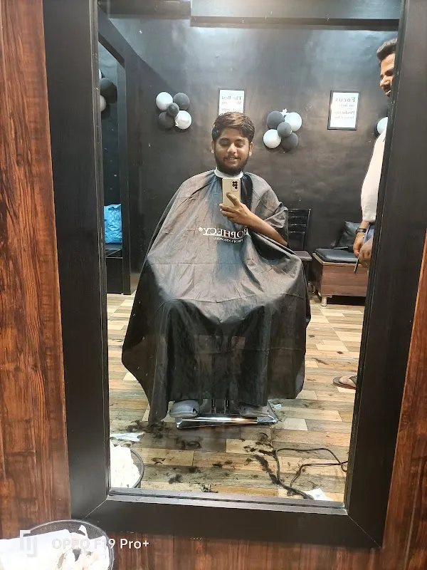 The Empire Unisex Salon