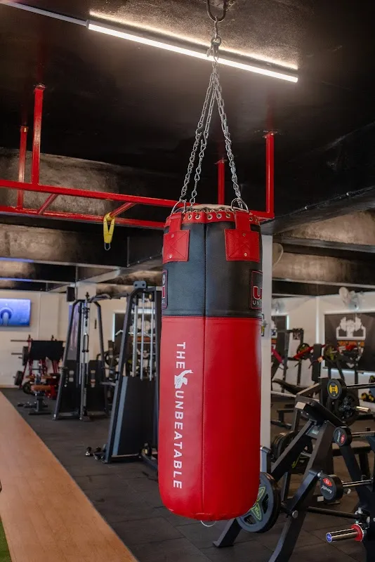 NEAR FITNESS STUDIO AND GYMS