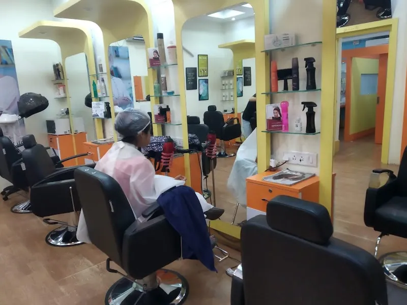 WHITE ORCHID SALON & SPA