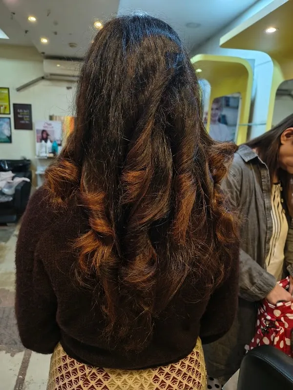 WHITE ORCHID SALON & SPA