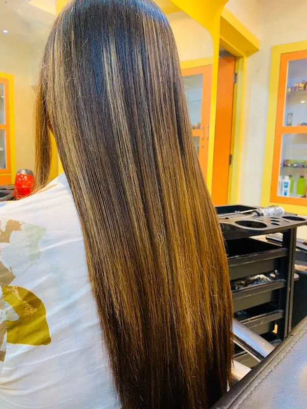 WHITE ORCHID SALON & SPA