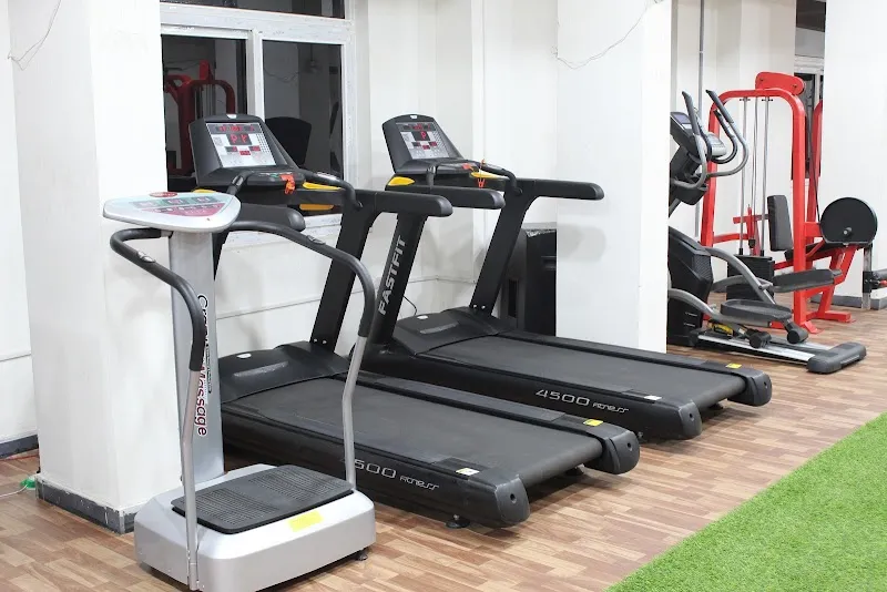 BODY FORCE FITNESS STUDIO