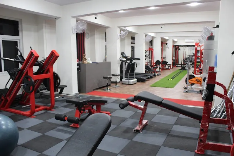 BODY FORCE FITNESS STUDIO