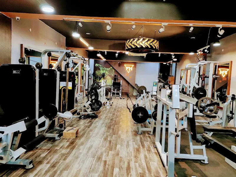 FITNESS HUNTER GYM