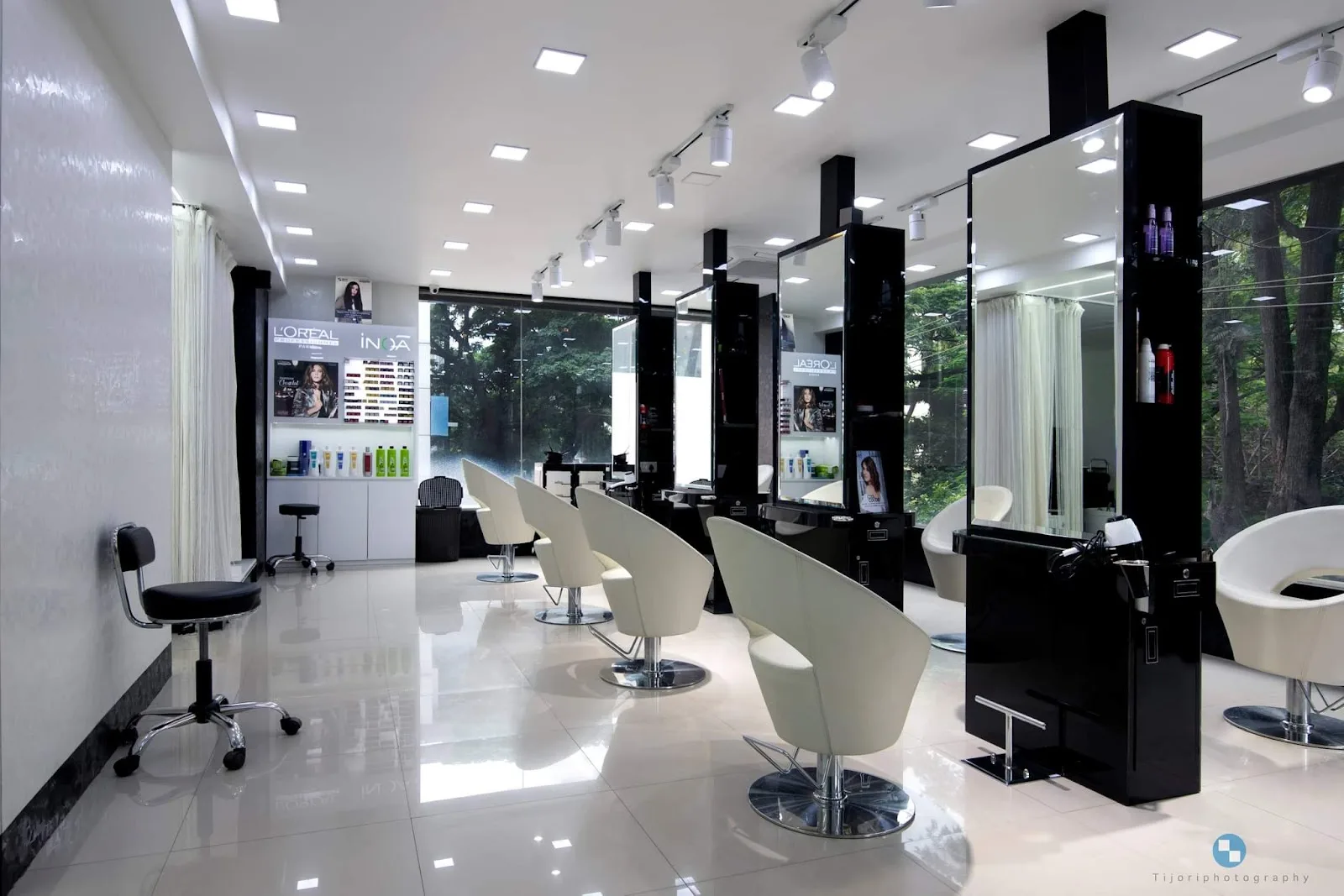 Spin Unisex Salon kengeri