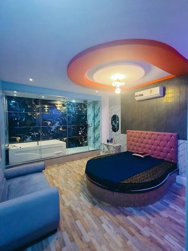 The Velomi Spa