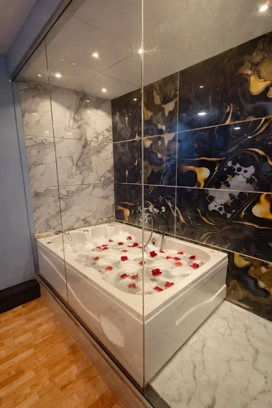 The Velomi Spa