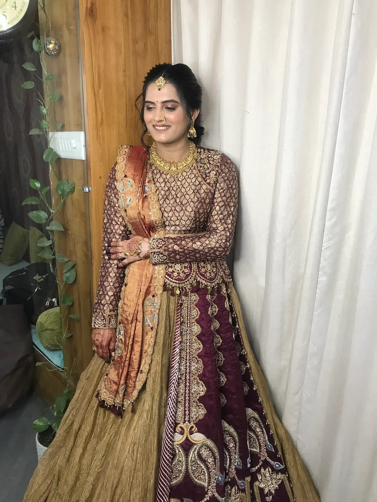Asha Beauty Parlour