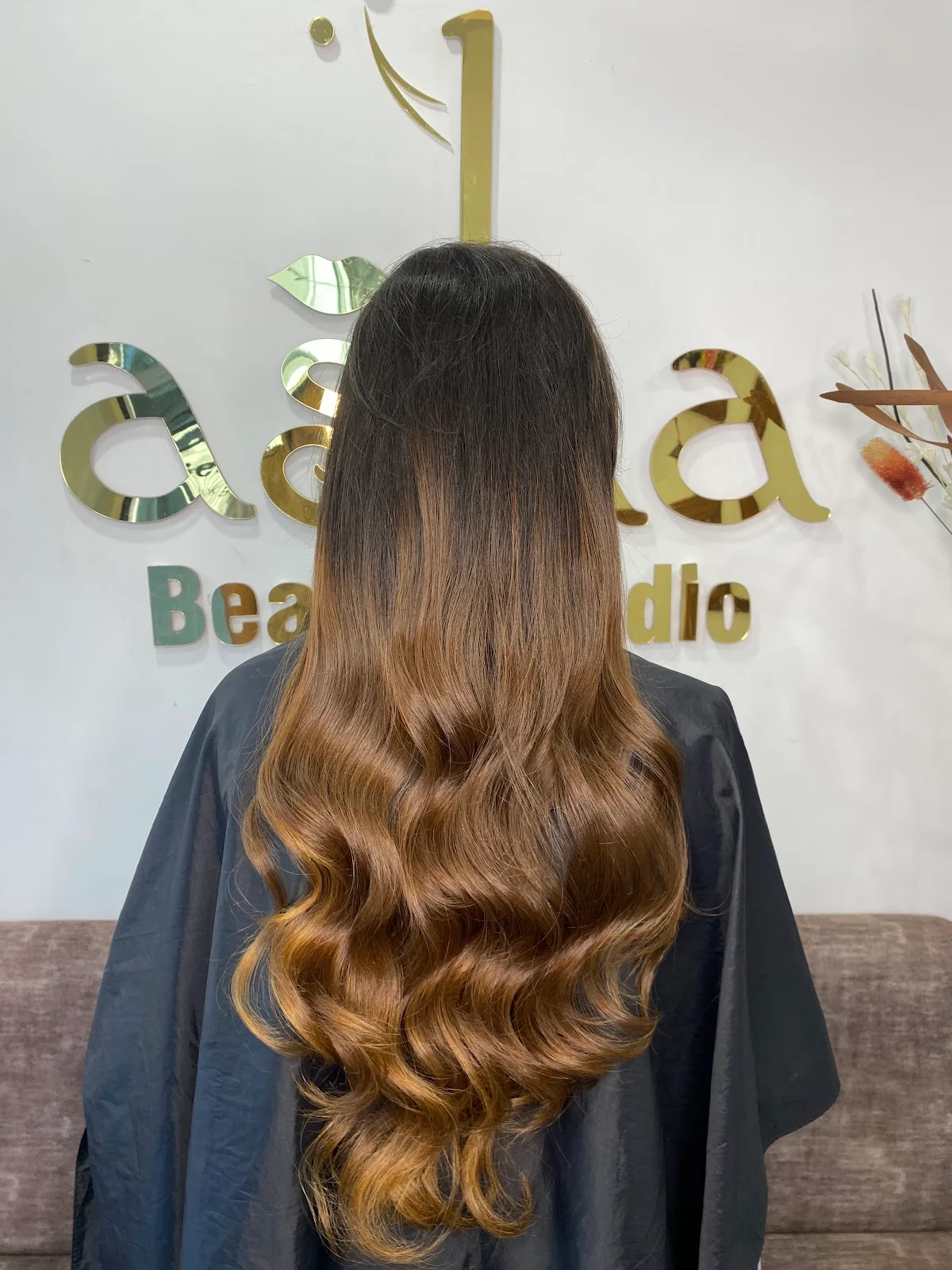 Asha Beauty Parlour