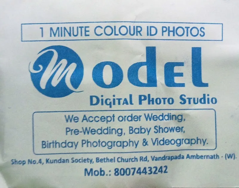 MODEL PHOTO STUDIO