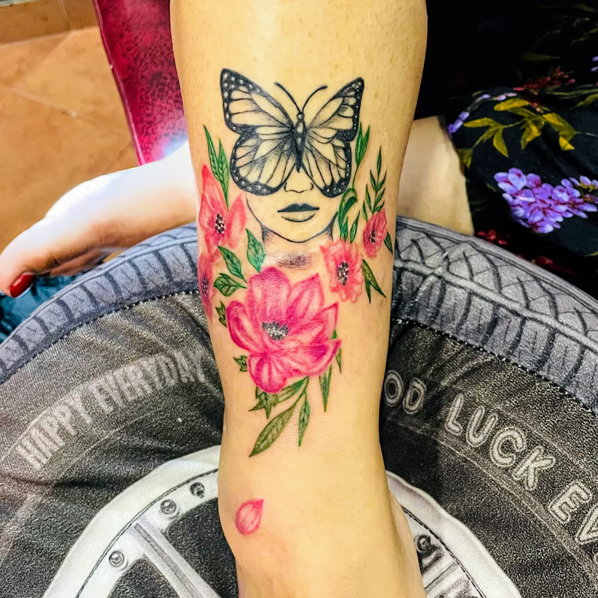 Syaahi Tattoos