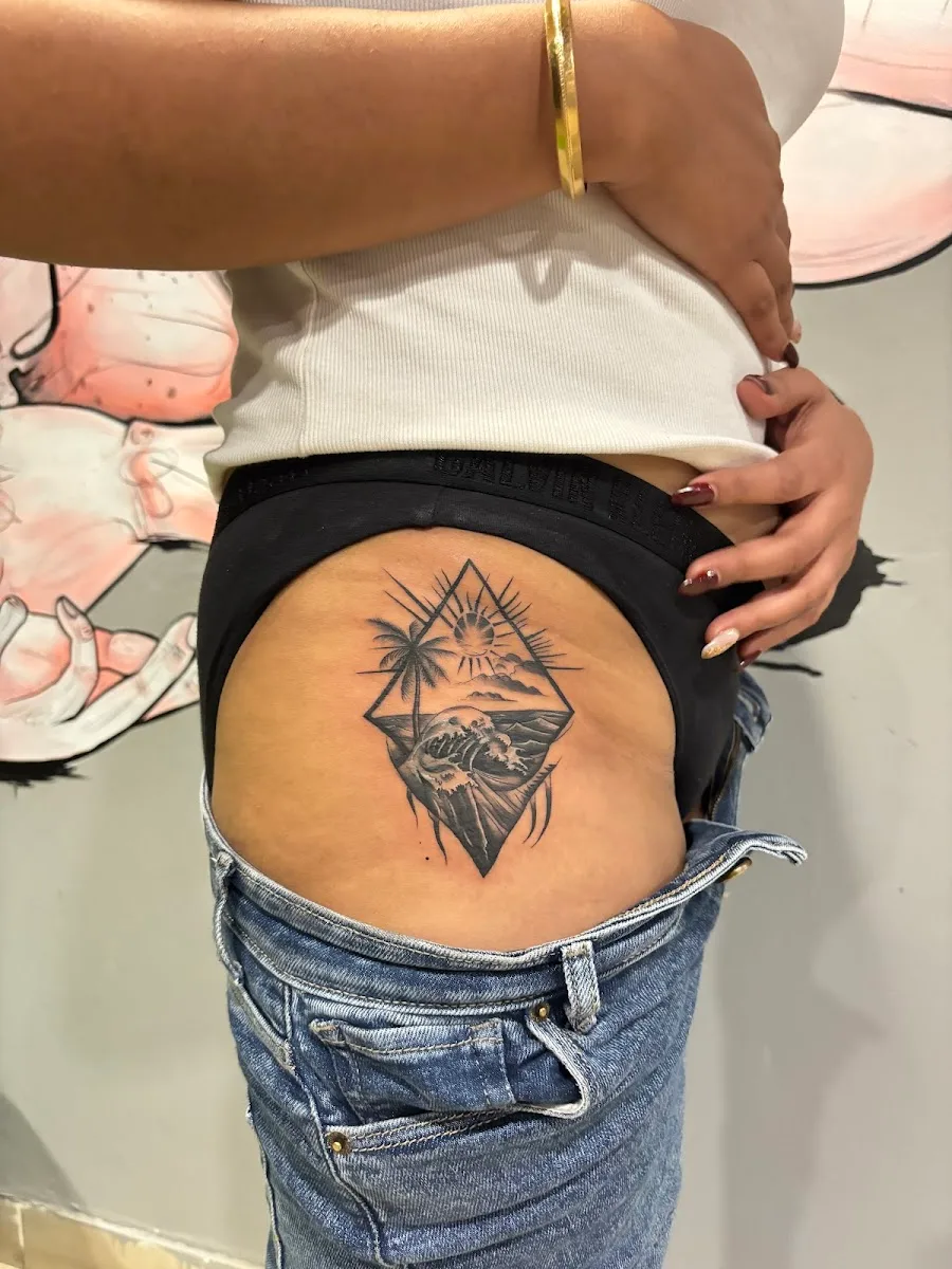 Syaahi Tattoos