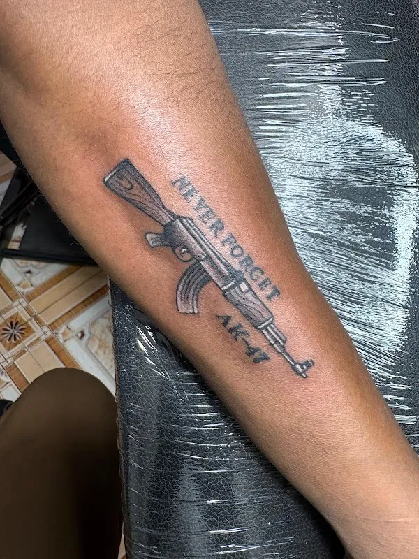 The Ink Star Tattoo Studio & Piercing / Nail art