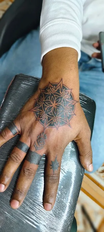 The Ink Star Tattoo Studio & Piercing / Nail art