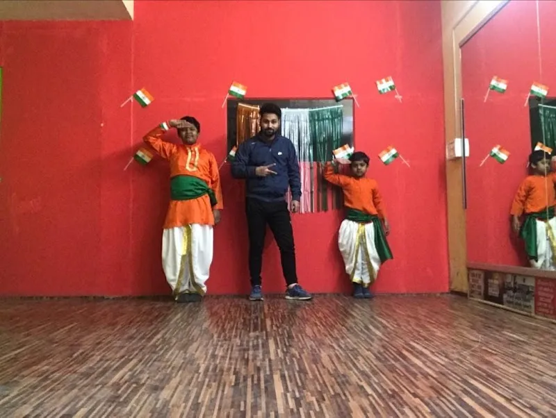 CS DANCE & ZUMBA STUDIO