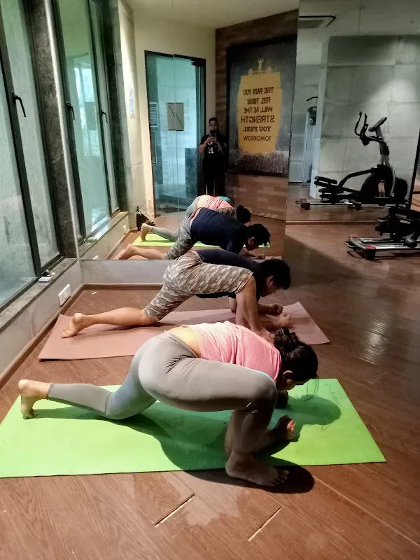 Jeevanpreet Yoga (love your life)