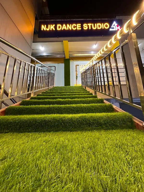NJK DANCE STUDIO