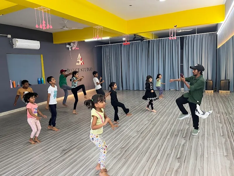 NJK DANCE STUDIO