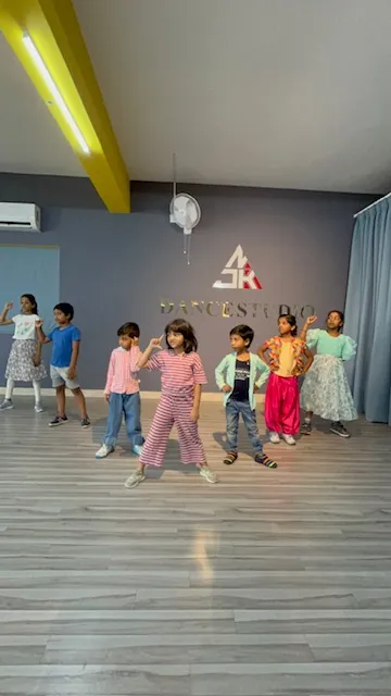 NJK DANCE STUDIO