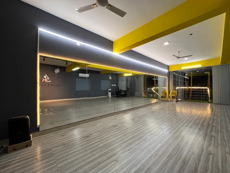 NJK DANCE STUDIO