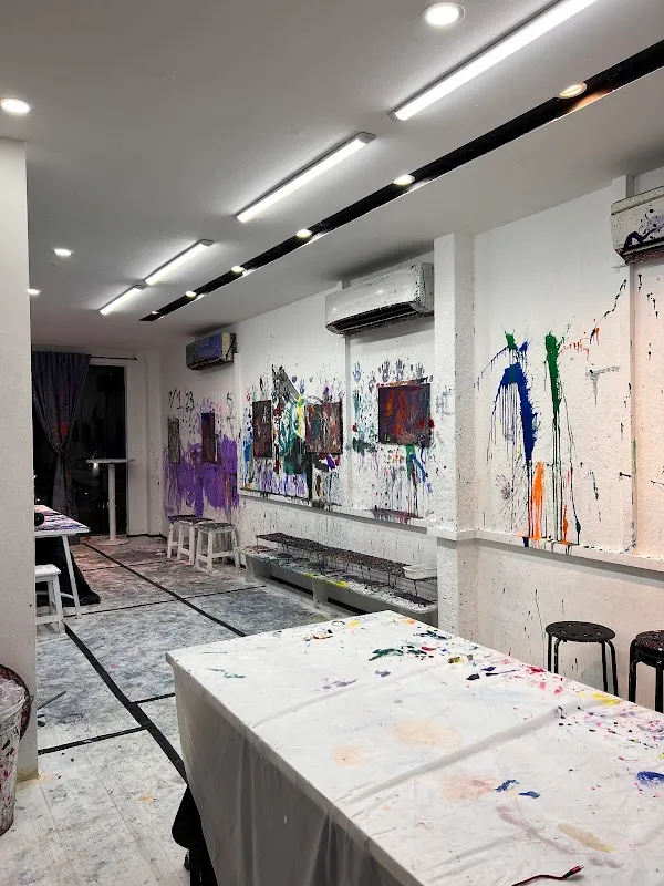 Splat Paint House