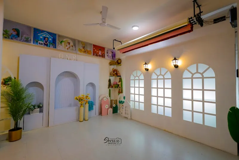 Shree Photos Studio, Tasgaon