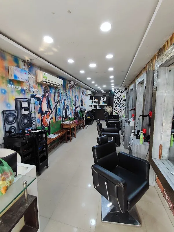 ROUGH - Unisex Salon