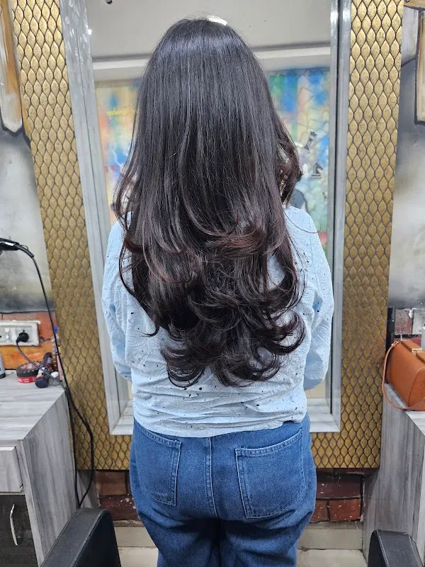 ROUGH - Unisex Salon