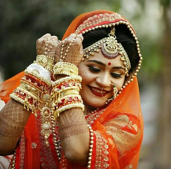 Roshan Digital Photo Studio