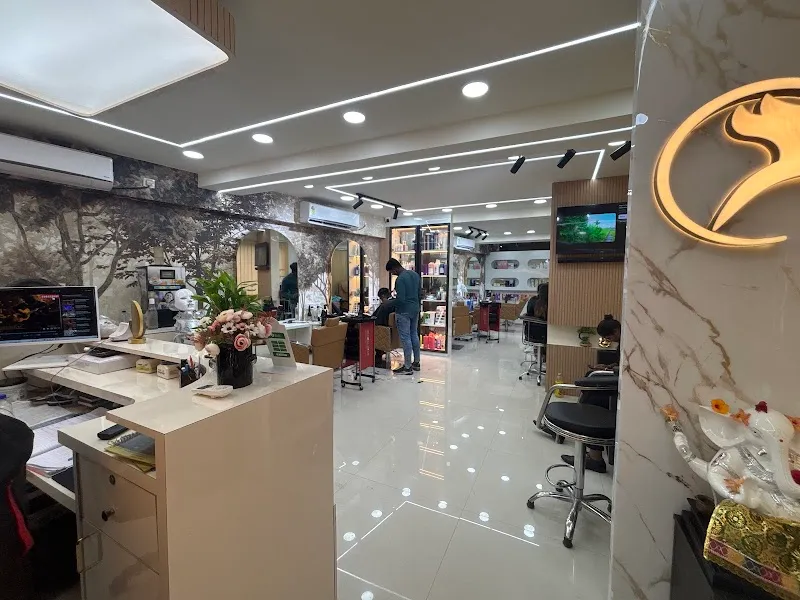 AVENR UNISEX SALON