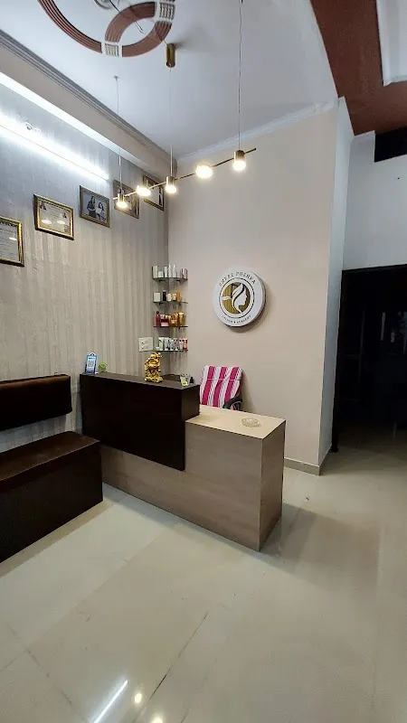 Shree Pushpa Salon & Academy
