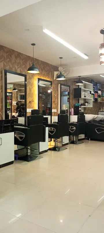 Naved khan family salon