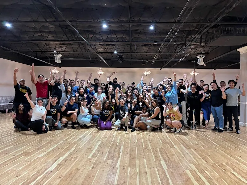 Timba Tumbao - Salsa Classes in Dallas