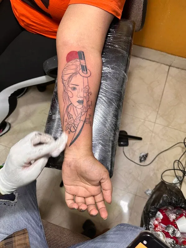 D Tattoo lounge