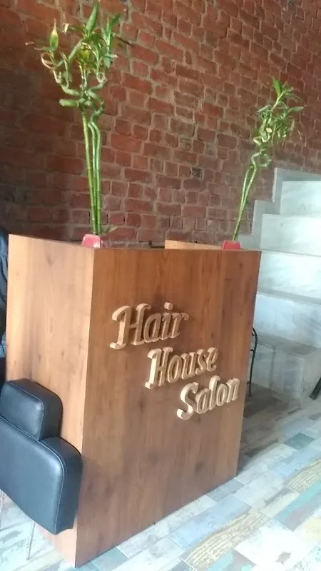 HAIR HOUSE SALON
