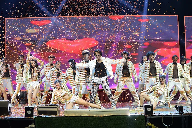 Amit danzkool Dance Studio- Best dance class in kalyan