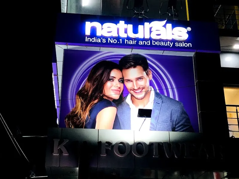 Naturals Unisex Salon Kempapura , Bengaluru