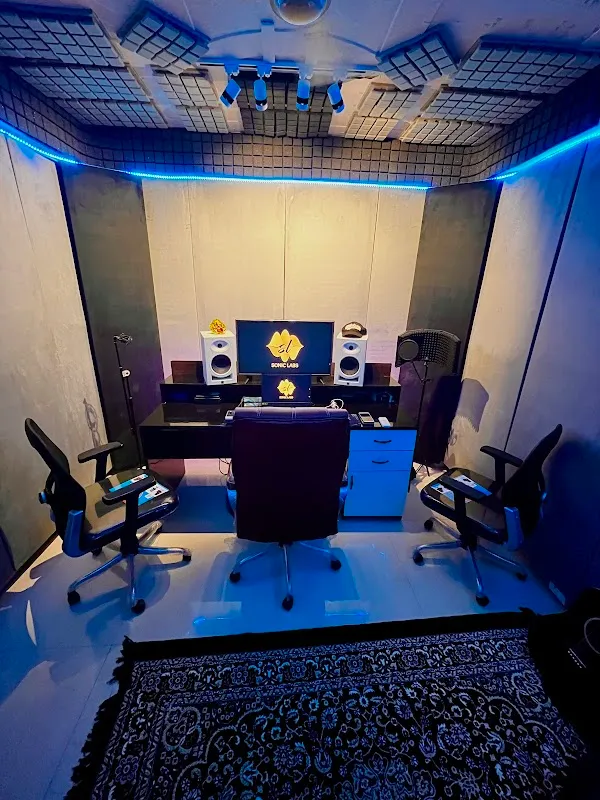 Sonic Labs | DJ Academy & Music Studio | Delhi