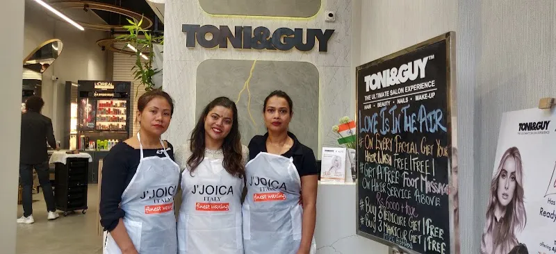 Toni&Guy Model Town