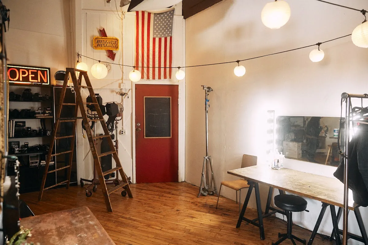 Toast Studios - Photographic services and Rental Space