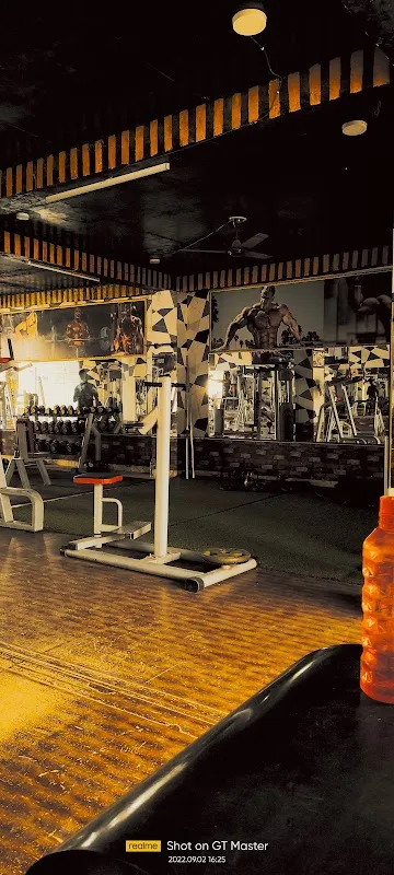 D FITNESS CLUB UNISEX GYM