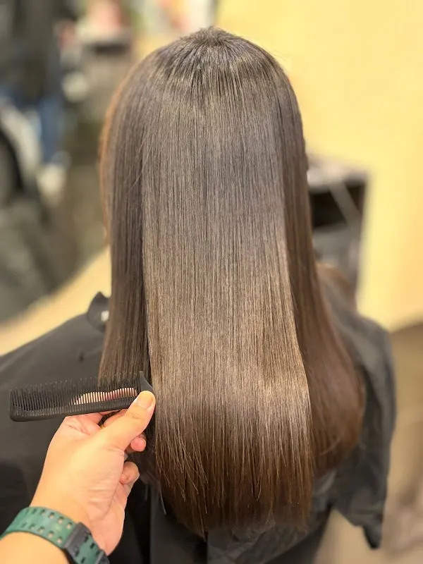 The Moments Hair Salon