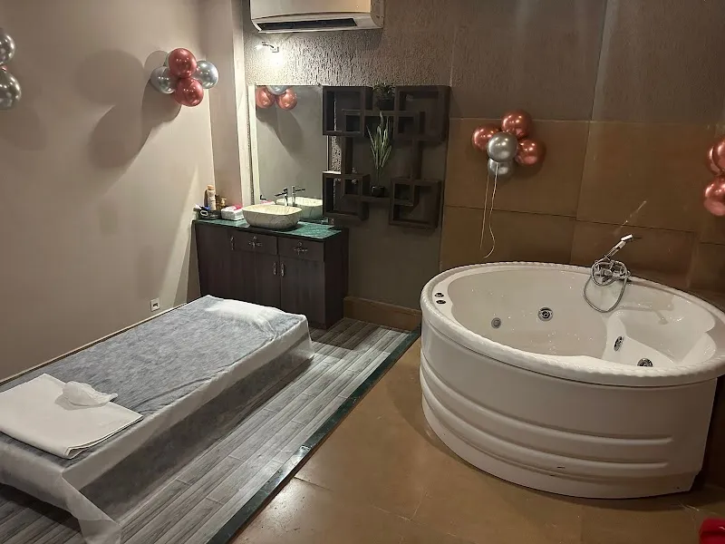 Regal Spa Nagpur