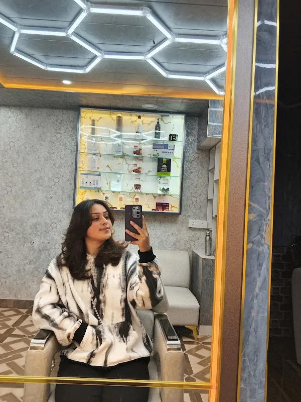 REFLECTION HAIR & BEAUTY SALON