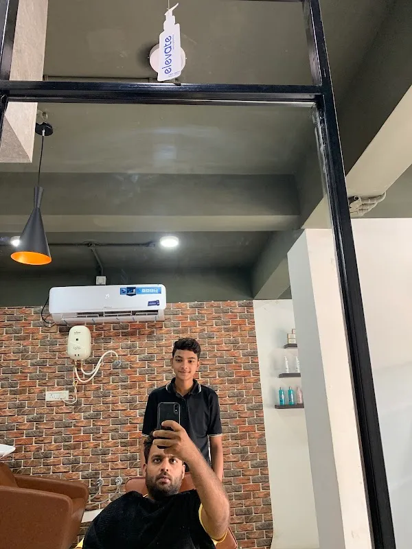 Trim X - Best Men's Salon in Amberpet