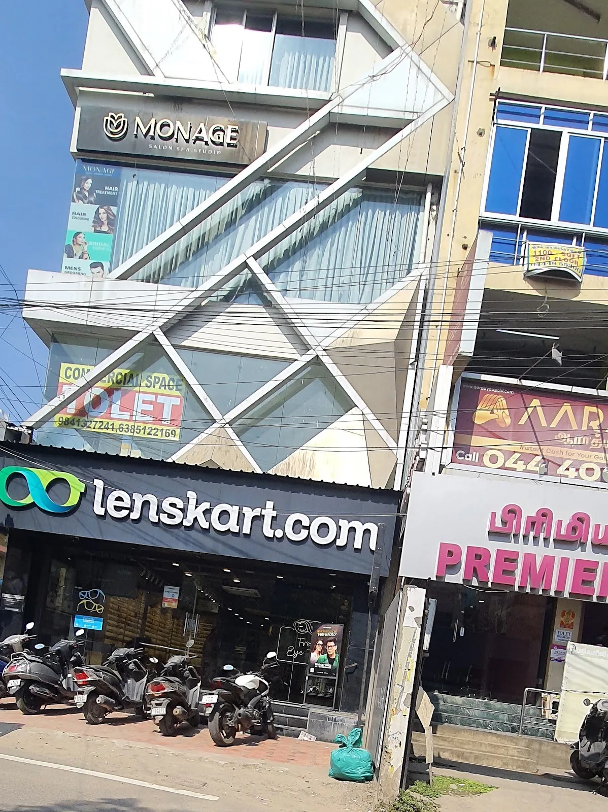 Monage Salon - Best Professional Beauty Parlour & Salon