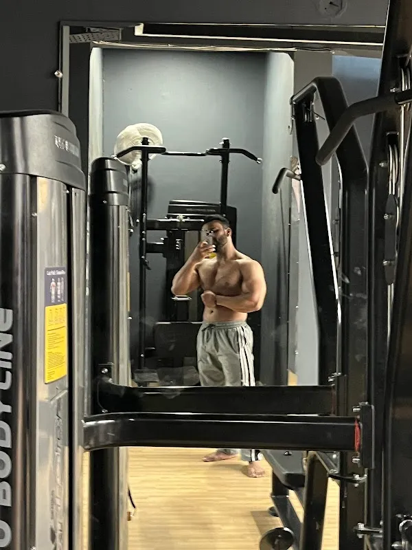 VM FITNESS SHAHDARA
